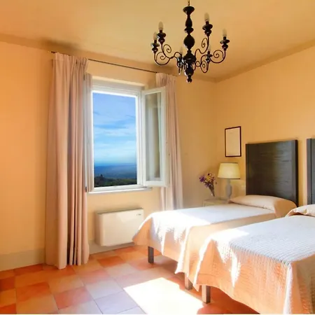 Villa Casorelle Sleeps 8 Pool Wifi